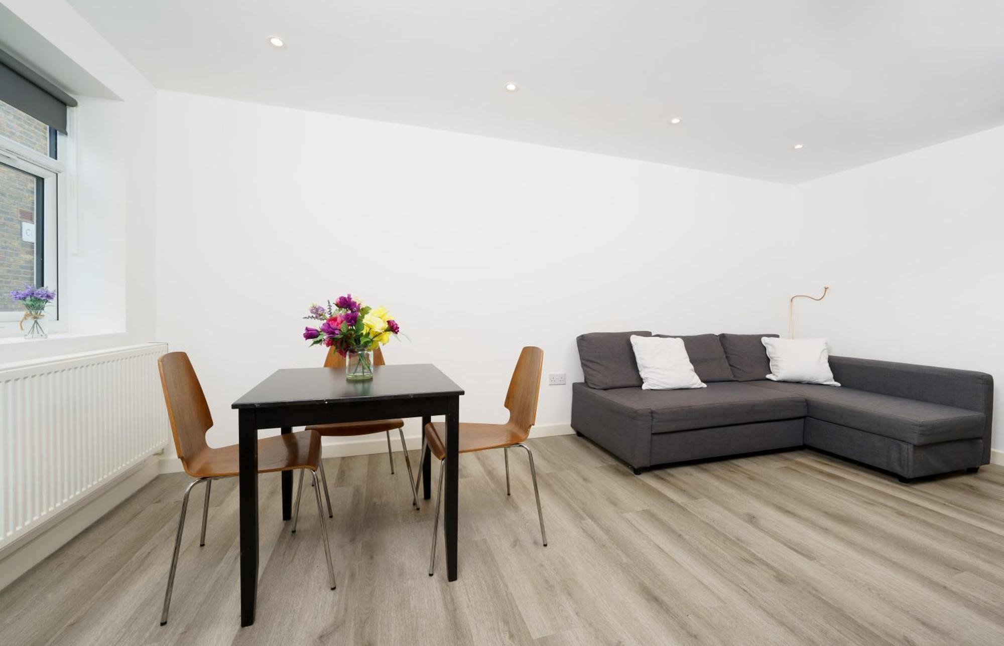 Modern Apartment In South West ロンドン エクステリア 写真